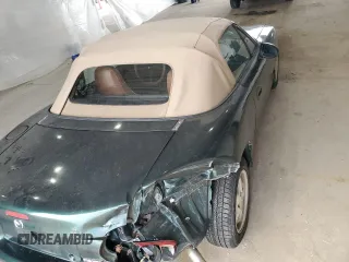 1999 Mazda MX-5 Miata z VIN JM1NB353XX0111850, wystawiony jako Copart lot #53076805 z przebiegiem 128 707 mil mil oraz Szkoda całkowita • Salvage title. Historia ofert i sprzedaży dostępna na DreamBid. Obrazek 10.