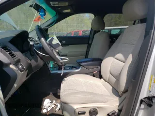 2014 Ford Explorer z VIN 1FM5K7B83EGA11726, wystawiony jako Copart lot #52842805 z przebiegiem 182 047 mil mil oraz Szkoda całkowita • Salvage title. Historia ofert i sprzedaży dostępna na DreamBid. Obrazek 7.