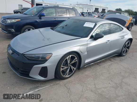 2022 Audi e-tron GT Prestige z VIN WAUEJBFW7N7001491, wystawiony jako IAAI lot #41356266 z przebiegiem 42 738 mil mil oraz . Historia ofert i sprzedaży dostępna na DreamBid. Obrazek 2.
