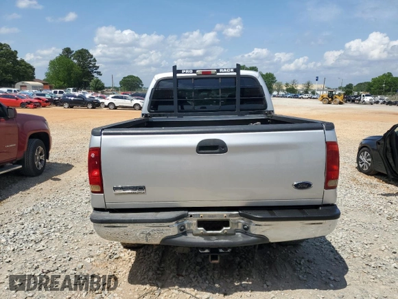 2005 Ford F-250 XL with VIN 1FTSW21P05EB33978, listed as a Copart auction lot 55105045 with 129,863 mi miles and Clean Title. Bid and sale history available at DreamBid. Image 6.