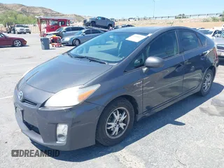 2011 Toyota Prius I with VIN JTDKN3DU5B0250166, listed as a IAAI auction lot 41984071 with 263,991 mi miles. Bid and sale history available at carsss.com. Image 17.