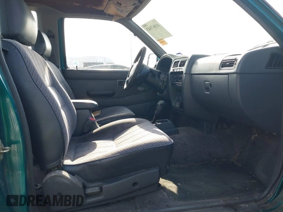 1997 Nissan Frontier XE z VIN 1N6SD16SXVC330579, wystawiony jako IAAI lot #41867843 z przebiegiem 135 434 mil mil oraz . Historia ofert i sprzedaży dostępna na DreamBid. Obrazek 5.