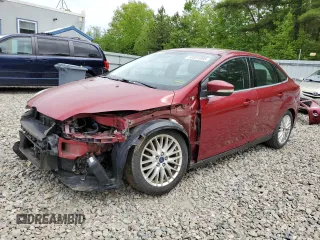 2014 Ford Focus Titanium with VIN 1FADP3J20EL352909, listed as a Copart auction lot 58501085 with 174,388 mi miles and Salvage title. Bid and sale history available at DreamBid. Image 1.