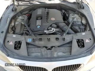 2011 BMW 7 Series 740Li z VIN WBAKB4C57BC574160, wystawiony jako Copart lot #62334395 z przebiegiem 138 771 mil mil oraz Czysty tytuł • Clean title. Historia ofert i sprzedaży dostępna na DreamBid. Obrazek 11.