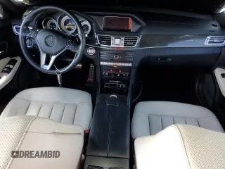 2016 Mercedes-Benz E-Class E 400 with VIN WDDHF6HB7GB181578, listed as a Copart auction lot 60837644 with 154,189 mi miles and Salvage Title. Bid and sale history available at carsss.com. Image 8.