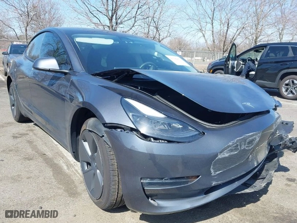 2023 Tesla Model 3 Long Range with VIN 5YJ3E1EBXPF391507, listed as a IAAI auction lot 41786653 with 39,878 mi miles. Bid and sale history available at carsss.com. Image 1.