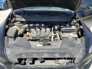 2017 Jeep Cherokee Latitude z VIN 1C4PJLCSXHW653163, wystawiony jako Copart lot #49277655 z przebiegiem 209 156 mil mil oraz Szkoda całkowita • Salvage title. Historia ofert i sprzedaży dostępna na DreamBid. Obrazek 12.