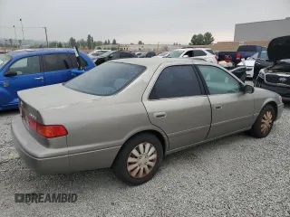 2000 Toyota Camry CE with VIN JT2BG22K6Y0441635, listed as a Copart auction lot 53203655 with 186,022 mi miles and Clean Title. Bid and sale history available at DreamBid. Image 3.