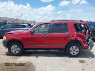 2005 Ford Explorer XLS с VIN 1FMZU62K55ZA23687, выставлен на аукционе IAAI как лот 42628852 с пробегом 176 352 миль миль и . История ставок и продаж доступна на DreamBid. Изображение 14.