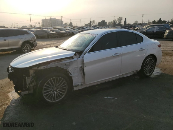 2017 Alfa Romeo Giulia Ti with VIN ZARFAECN0H7544096, listed as a Copart auction lot 87933075 with 67,101 mi miles and Salvage Title. Bid and sale history available at carsss.com. Image 1.