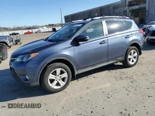 2013 Toyota RAV4 XLE with VIN JTMRFREV9D5020318, listed as a Copart auction lot 46440375 with 209,491 mi miles and Salvage Title. Bid and sale history available at carsss.com. Image 1.