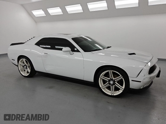 2016 Dodge Challenger SXT with VIN 2C3CDZAG5GH169054, listed as a Copart auction lot 56349445 with 225,747 mi miles and Clean title. Bid and sale history available at DreamBid. Image 4.