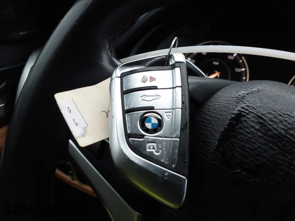 2018 BMW X6 xDrive35i with VIN 5UXKU2C52J0Z62462, listed as a IAAI auction lot 41719720 with 61,522 mi miles. Bid and sale history available at carsss.com. Image 11.