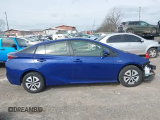 2018 Toyota Prius Two with VIN JTDKARFU3J3547008, listed as a IAAI auction lot 41804861 with 125,946 mi miles. Bid and sale history available at carsss.com. Image 13.