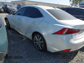 2016 Lexus IS 200t с VIN JTHBA1D24G5018116, выставлен на аукционе IAAI как лот 42425876 с пробегом 152 335 миль миль и . История ставок и продаж доступна на DreamBid. Изображение 3.