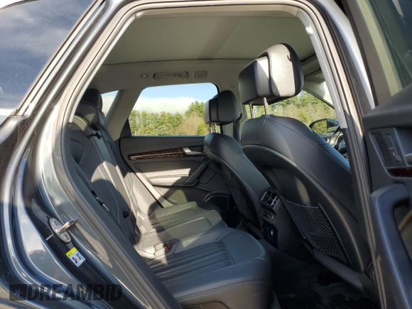 2018 Audi Q5 Premium Plus with VIN WA1BNAFY0J2110561, listed as a Copart auction lot 49901515 with 68,300 mi miles and Salvage Title. Bid and sale history available at carsss.com. Image 11.