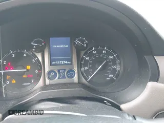 2014 Lexus GX 460 z VIN JTJBM7FX9E5075068, wystawiony jako IAAI lot #42174266 z przebiegiem 117 374 mil mil oraz . Historia ofert i sprzedaży dostępna na DreamBid. Obrazek 15.