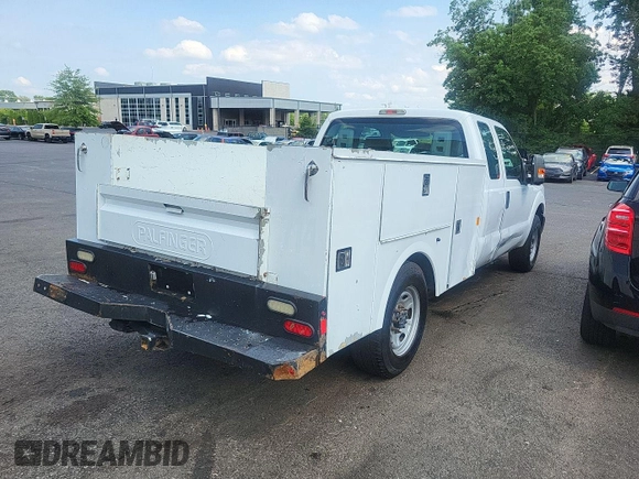 2016 Ford F-250 XLT with VIN 1FT7X2A60GEA74055, listed as a IAAI auction lot 42843465 with 159,764 mi miles and . Bid and sale history available at DreamBid. Image 23.
