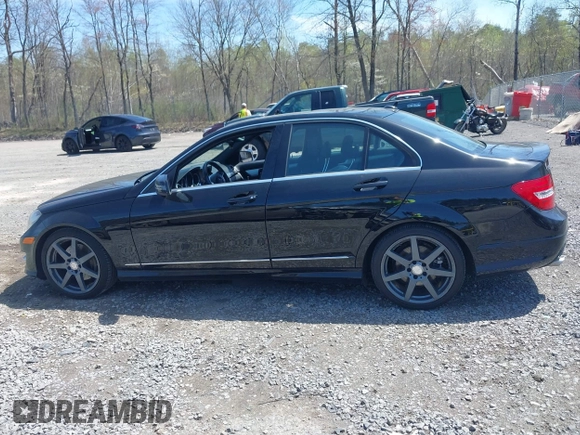 2014 Mercedes-Benz C 300 Sport with VIN WDDGF8AB3EG232950, listed as a IAAI auction lot 42137607 with 122,263 mi miles and . Bid and sale history available at DreamBid. Image 14.