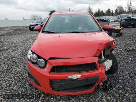 2015 Chevrolet Sonic LS with VIN 1G1JA6SG2F4182793, listed as a Copart auction lot 43841065 with 63,195 mi miles and Salvage title. Bid and sale history available at DreamBid. Image 5.