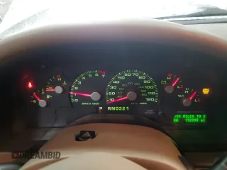 2005 Ford Explorer Eddie Bauer с VIN 1FMZU74K35UB30107, выставлен на аукционе Copart как лот 49332015 с пробегом 172 395 миль миль и Чистый • Clean title. История ставок и продаж доступна на DreamBid. Изображение 9.