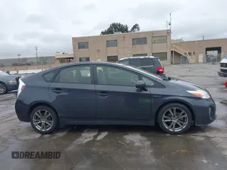 2014 Toyota Prius Four with VIN JTDKN3DUXE1776341, listed as a IAAI auction lot 41740542 with 199,746 mi miles. Bid and sale history available at carsss.com. Image 13.