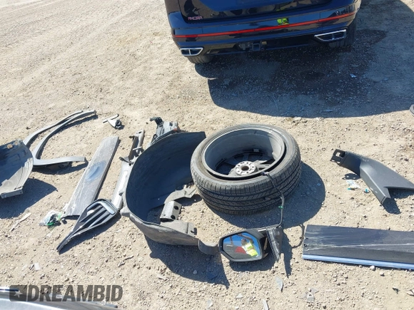 2024 Volkswagen Atlas SEL Premium R-Line с VIN 1V2FR2CA6RC522304, выставлен на аукционе IAAI как лот 41738078 с пробегом 24 626 миль миль и . История ставок и продаж доступна на DreamBid. Изображение 12.