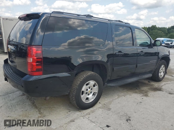2014 Chevrolet Suburban LT with VIN 1GNSKJE75ER118957, listed as a Copart auction lot 65419354 with 204,878 mi miles and Salvage Title. Bid and sale history available at carsss.com. Image 3.