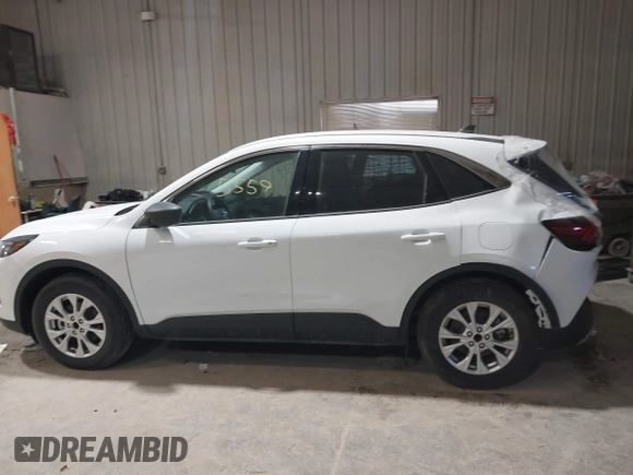 2023 Ford Escape Active with VIN 1FMCU0GZ8PUB32735, listed as a IAAI auction lot 41415559 with 8,785 mi miles and . Bid and sale history available at DreamBid. Image 14.