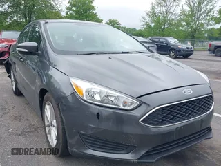 2015 Ford Focus SE с VIN 1FADP3F2XFL353236, выставлен на аукционе IAAI как лот 42258202 с пробегом 28 606 миль миль и . История ставок и продаж доступна на DreamBid. Изображение 1.