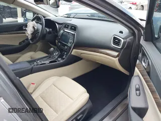 2016 Nissan Maxima SV with VIN 1N4AA6AP7GC904538, listed as a IAAI auction lot 41689785 with 80,182 mi miles and . Bid and sale history available at DreamBid. Image 5.