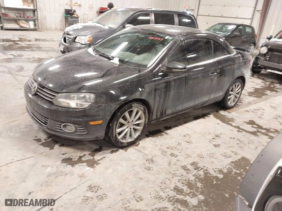 2012 Volkswagen Eos Komfort with VIN WVWBW7AH1CV004778, listed as a IAAI auction lot 41605147 with NaN miles. Bid and sale history available at carsss.com. Image 2.