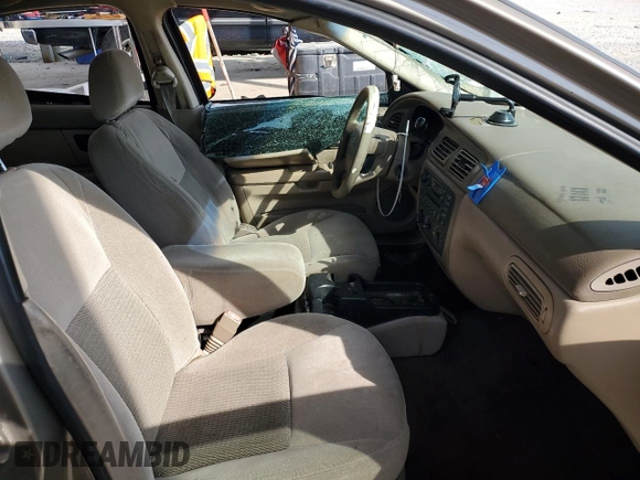 2004 Ford Taurus SES with VIN 1FAFP55UX4A170435, listed as a Copart auction lot 46819055 with 334,774 mi miles and Salvage Title. Bid and sale history available at DreamBid. Image 7.
