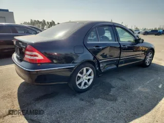 2007 Mercedes-Benz C 280 Luxury with VIN WDBRF92H07F935098, listed as a Copart auction lot 64746865 with 130,065 mi miles and Salvage title. Bid and sale history available at DreamBid. Image 3.