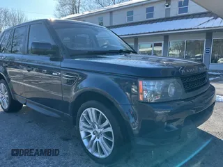 2011 Land Rover Range Rover Sport HSE LUX with VIN SALSK2D45BA262517, listed as a Copart auction lot 49168825 with 203,241 mi miles and Clean Title. Bid and sale history available at carsss.com. Image 1.