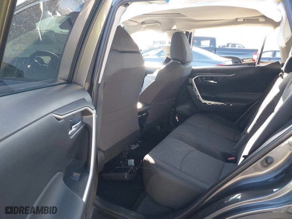 2022 Toyota RAV4 XLE with VIN 2T3W1RFV6NC209679, listed as a IAAI auction lot 41820957 with 25,755 mi miles. Bid and sale history available at carsss.com. Image 8.