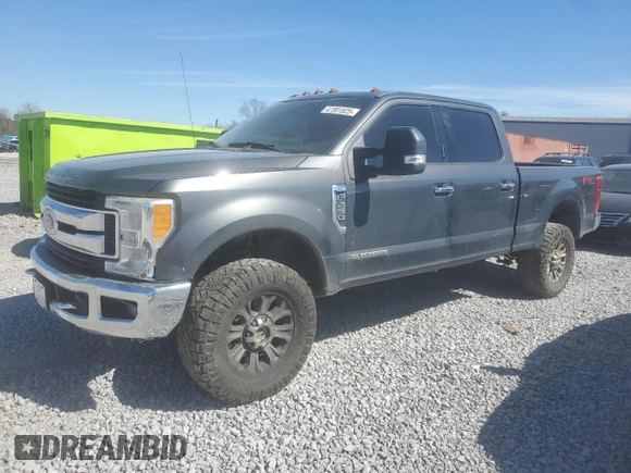 2017 Ford Super Duty F-250 SRW Lariat with VIN 1FT7W2BT0HED14889, listed as a Copart auction lot 47591825 with 219,807 mi miles and Salvage Title. Bid and sale history available at carsss.com. Image 1.