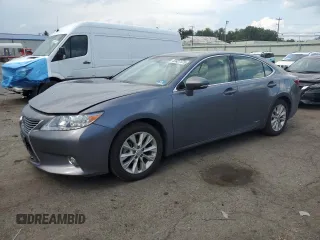 2014 Lexus ES 300h with VIN JTHBW1GG8E2071067, listed as a Copart auction lot 63427375 with 84,864 mi miles and Salvage title. Bid and sale history available at DreamBid. Image 1.