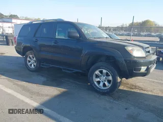 2005 Toyota 4Runner SR5 z VIN JTEZU14R250055272, wystawiony jako IAAI lot #41902495 z przebiegiem 187 397 mil mil oraz . Historia ofert i sprzedaży dostępna na DreamBid. Obrazek 1.