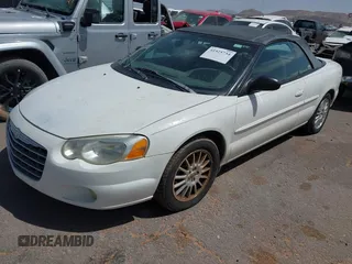 2005 Chrysler Sebring Touring z VIN 1C3EL55R25N574910, wystawiony jako IAAI lot #41925734 z przebiegiem 133 354 mil mil oraz . Historia ofert i sprzedaży dostępna na DreamBid. Obrazek 2.