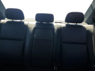 2013 Mercedes-Benz C 250 Sport z VIN WDDGF4HB4DR265117, wystawiony jako Copart lot #61443835 z przebiegiem 114 019 mil mil oraz Szkoda całkowita • Salvage title. Historia ofert i sprzedaży dostępna na DreamBid. Obrazek 10.