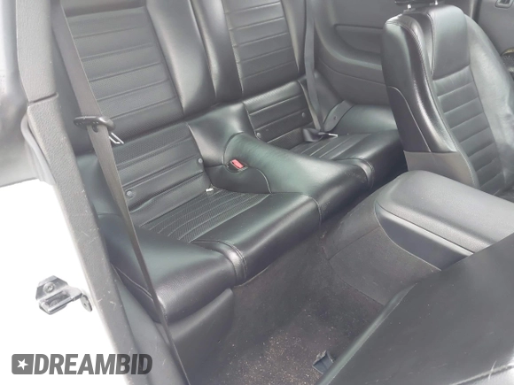 2007 Ford Mustang GT Deluxe with VIN 1ZVFT82H575250931, listed as a IAAI auction lot 42631956 with 152,886 mi miles and . Bid and sale history available at DreamBid. Image 8.