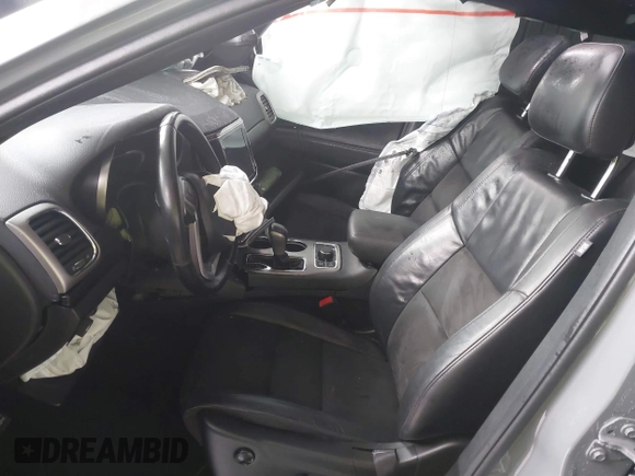 2022 Jeep Grand Cherokee Laredo E z VIN 1C4RJFAG2NC120634, wystawiony jako IAAI lot #41555164 z przebiegiem Nie podano mil oraz . Historia ofert i sprzedaży dostępna na DreamBid. Obrazek 5.