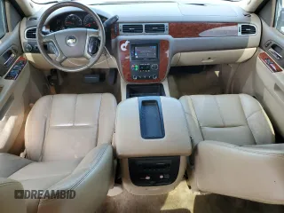 2012 Chevrolet Avalanche LT with VIN 3GNMCFE01CG137248, listed as a Copart auction lot 62332495 with 170,490 mi miles and Salvage title. Bid and sale history available at DreamBid. Image 8.