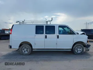 2021 Chevrolet Express Cargo with VIN 1GCWGAFP5M1258210, listed as a IAAI auction lot 42378121 with 50,438 mi miles and . Bid and sale history available at DreamBid. Image 13.