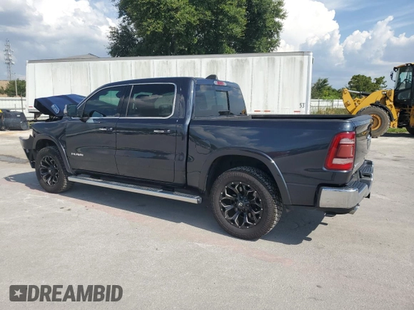 2020 Ram 1500 Laramie z VIN 1C6SRFJT2LN217803, wystawiony jako Copart lot #61390795 z przebiegiem 82 172 mil mil oraz Szkoda całkowita • Salvage title. Historia ofert i sprzedaży dostępna na DreamBid. Obrazek 2.