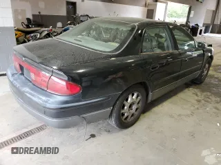 2000 Buick Regal GS with VIN 2G4WF5519Y1126067, listed as a Copart auction lot 70296503 with 216,502 mi miles and Salvage Title. Bid and sale history available at carsss.com. Image 3.