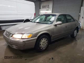 1999 Toyota Camry LE с VIN 4T1BG22K4XU469265, выставлен на аукционе Copart как лот 80112794 с пробегом 184 782 миль миль и Списание • Salvage title. История ставок и продаж доступна на DreamBid. Изображение 1.