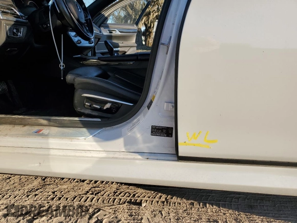 2016 BMW 7 Series 750i xDrive with VIN WBA7B0C59GG526741, listed as a Copart auction lot 86312384 with 90,360 mi miles and Salvage title. Bid and sale history available at DreamBid. Image 12.