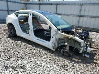 2019 Tesla Model 3 Mid Range with VIN 5YJ3E1EA9KF416834, listed as a Copart auction lot 54421215 with Not Provided miles and Clean Title. Bid and sale history available at DreamBid. Image 4.